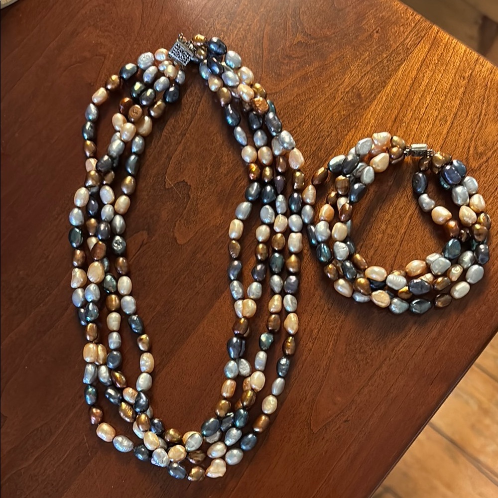 Imperial Pearl Syndicate Cultured Fresh Water Pearl set